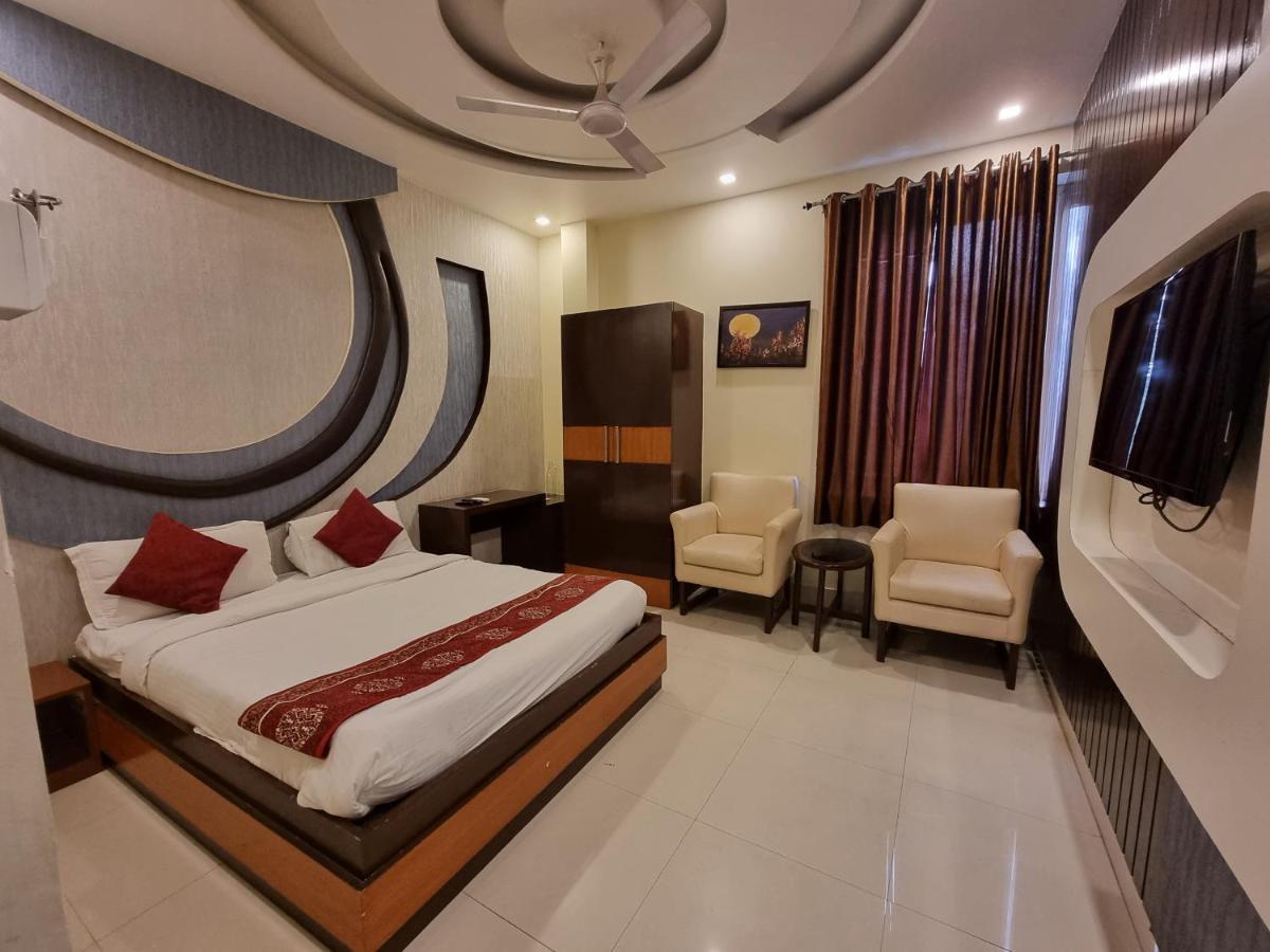 Hotel Vitthal International, Prayagraj อัลลอฮาบาด ภายนอก รูปภาพ
