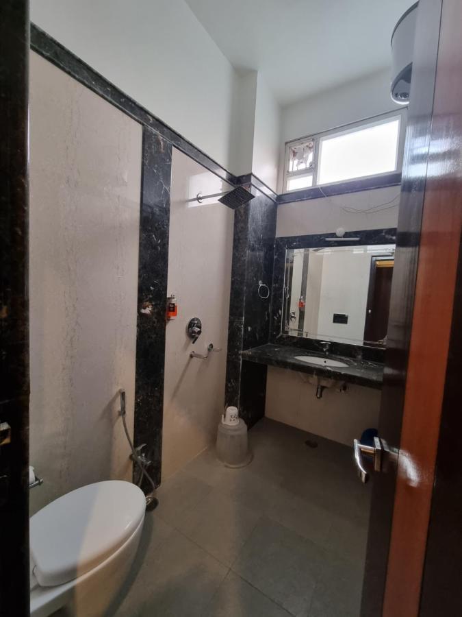 Hotel Vitthal International, Prayagraj อัลลอฮาบาด ภายนอก รูปภาพ